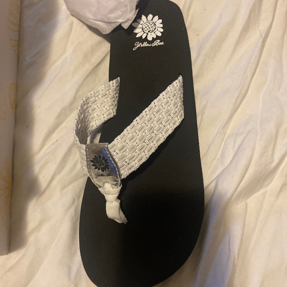 Yellow box flip flip